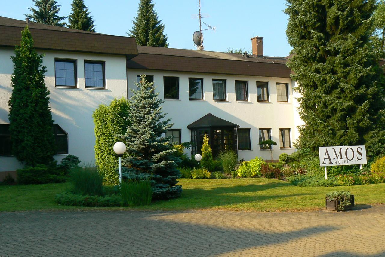 Hotel Amos Fulnek 외부 사진